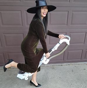 Meet your Posher, Olivia